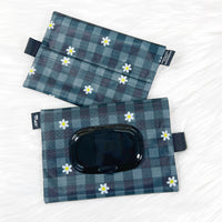 Daisy Gingham Black 2.0 - Wet and Dry Tissue Pouch (SMALL)